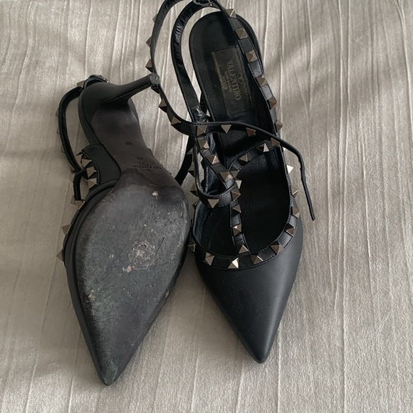 Valentino Rockstud heels - Picture 3 of 4
